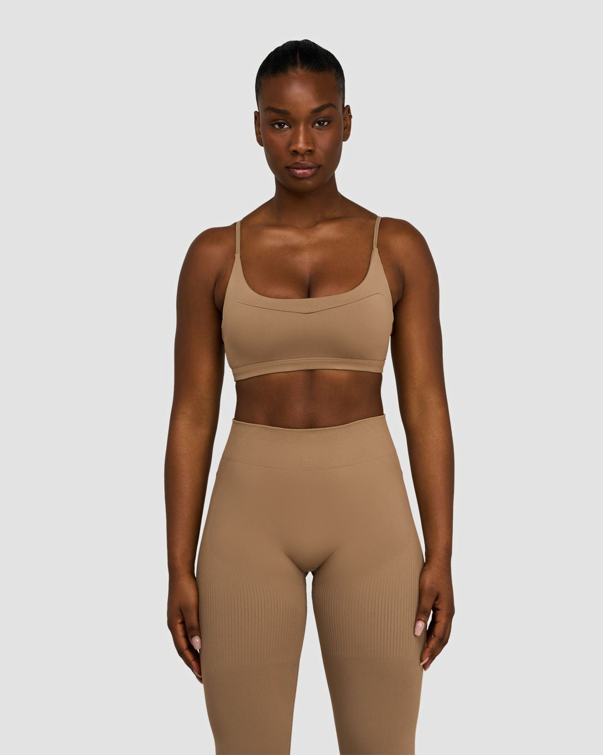 Elevate™ Sculpting Seamless Scoop Neck Bra | Toffee
