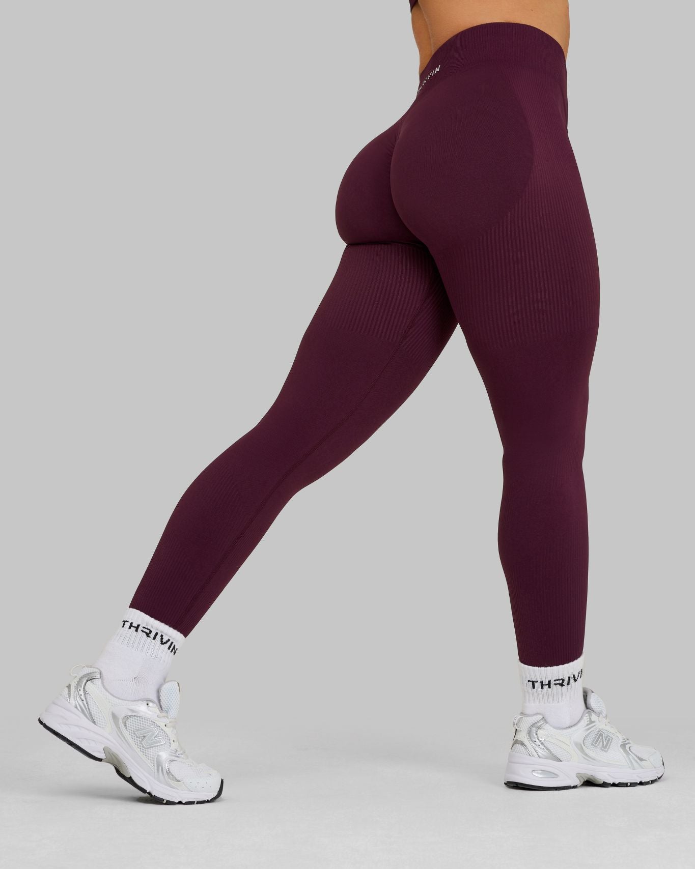 【Sakura】THRIVIN Leggings Elevate™ Sculpting Mid Waist Scrunch Leggings | Curve‑Enhancing Fit