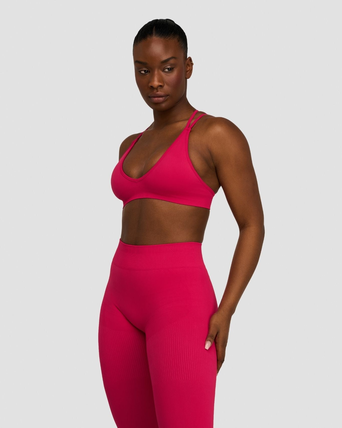 Elevate™ Sculpting Seamless High Apex Bra | Strawberry