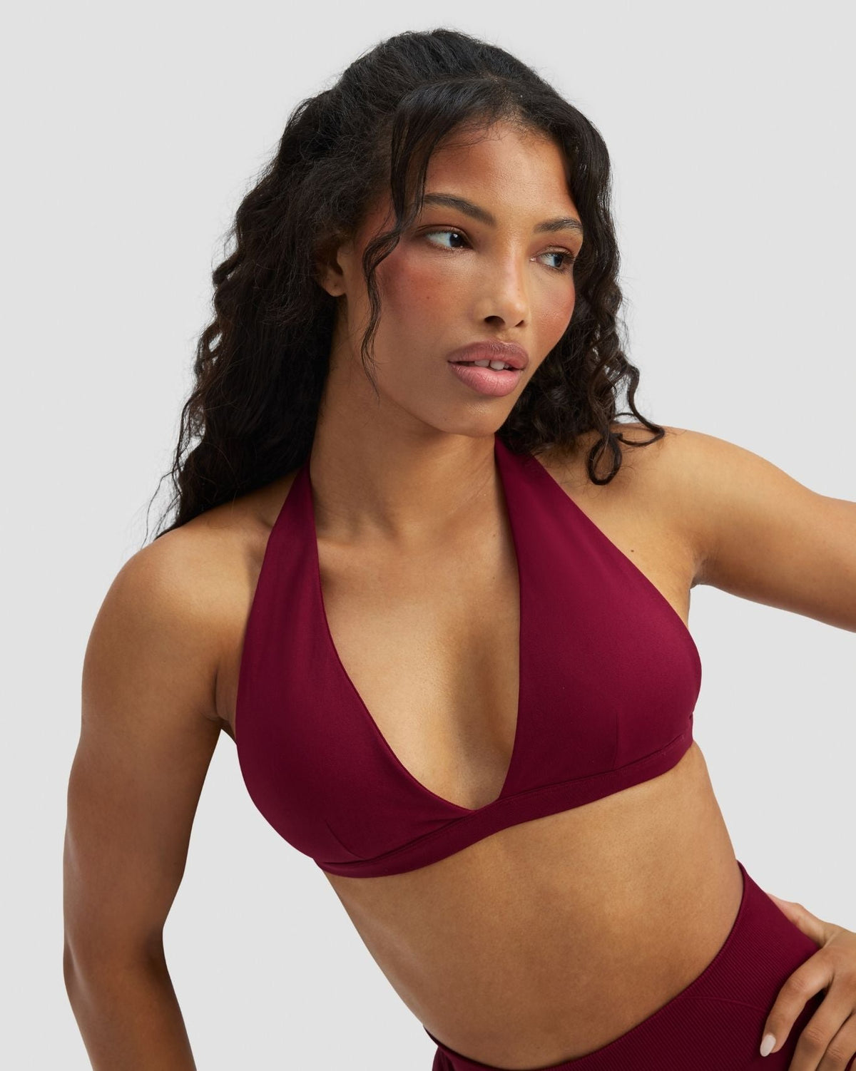 Elevate™ Sculpting Seamless V-Neck Halter Bra | Raspberry