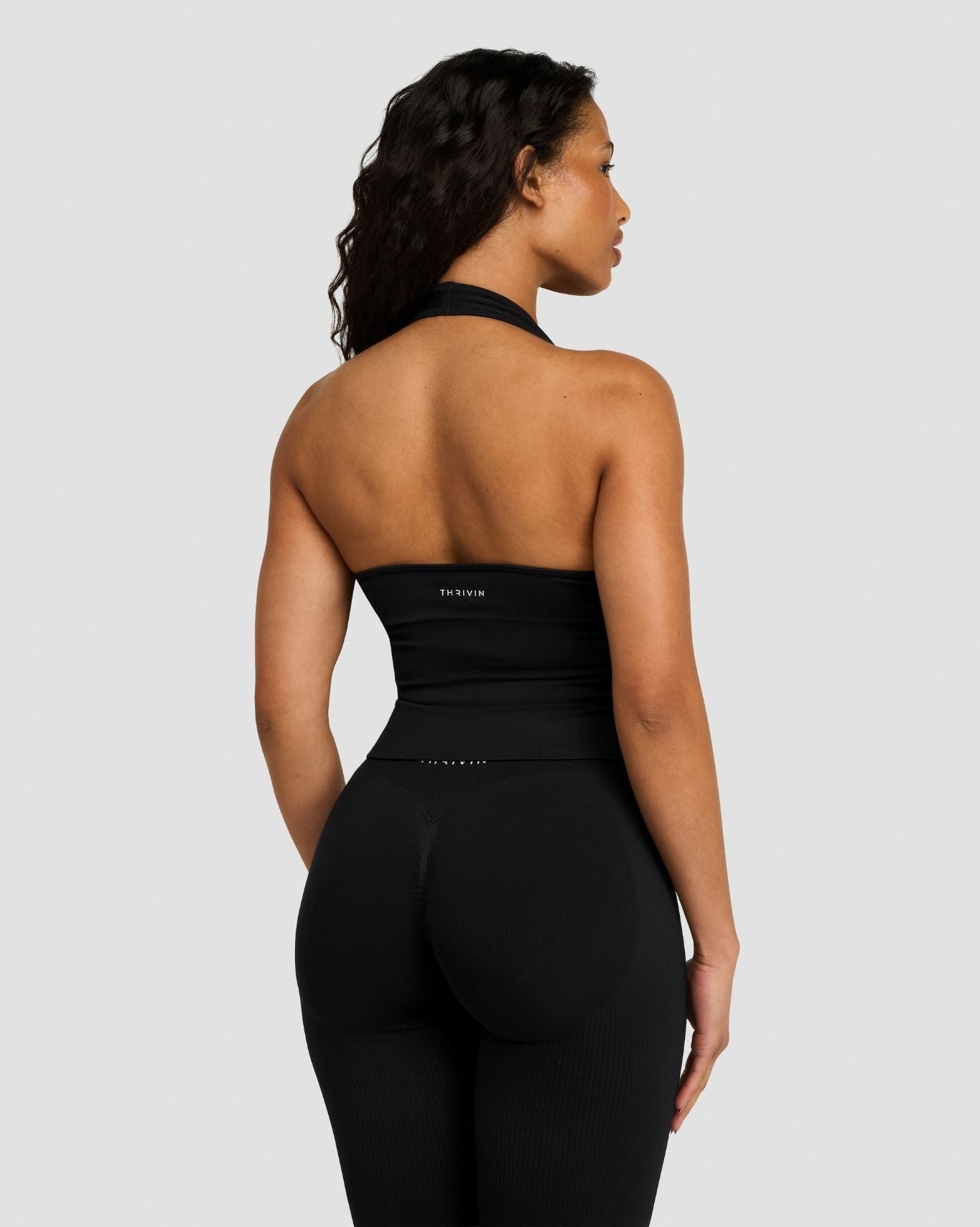 Elevate™ Sculpting Seamless Halterneck Top | Night Black