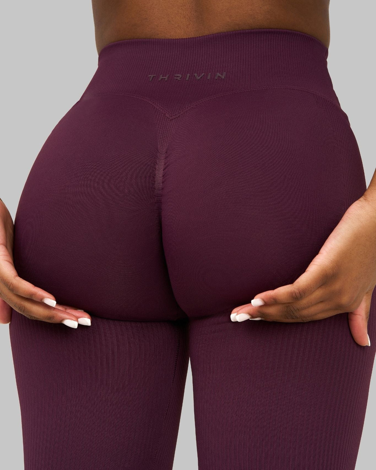 Elevate™ Sculpting Mid V-Waist Flare Leggings | Winter Plum