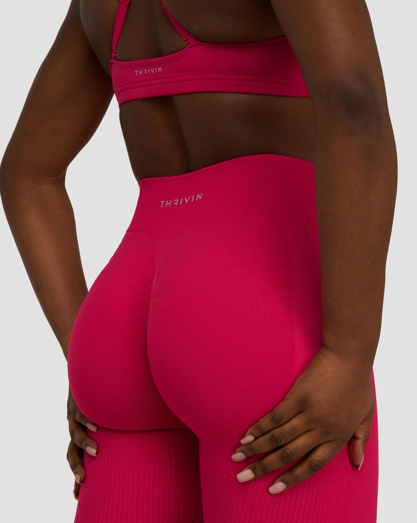 Elevate™ Sculpting Mid Waist Scrunch Leggings | Strawberry