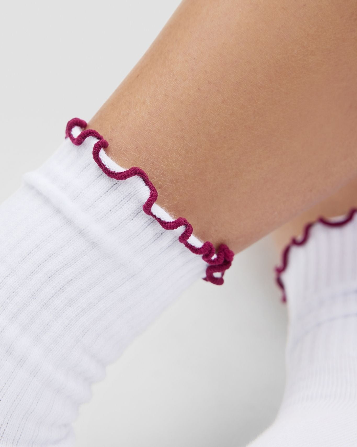 THRIVIN Frill Ruffle Socks | Cherry Berry