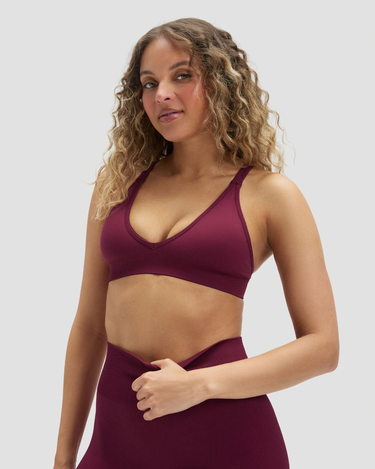 Elevate™ Sculpting Seamless High Apex Bra | Cherry Berry