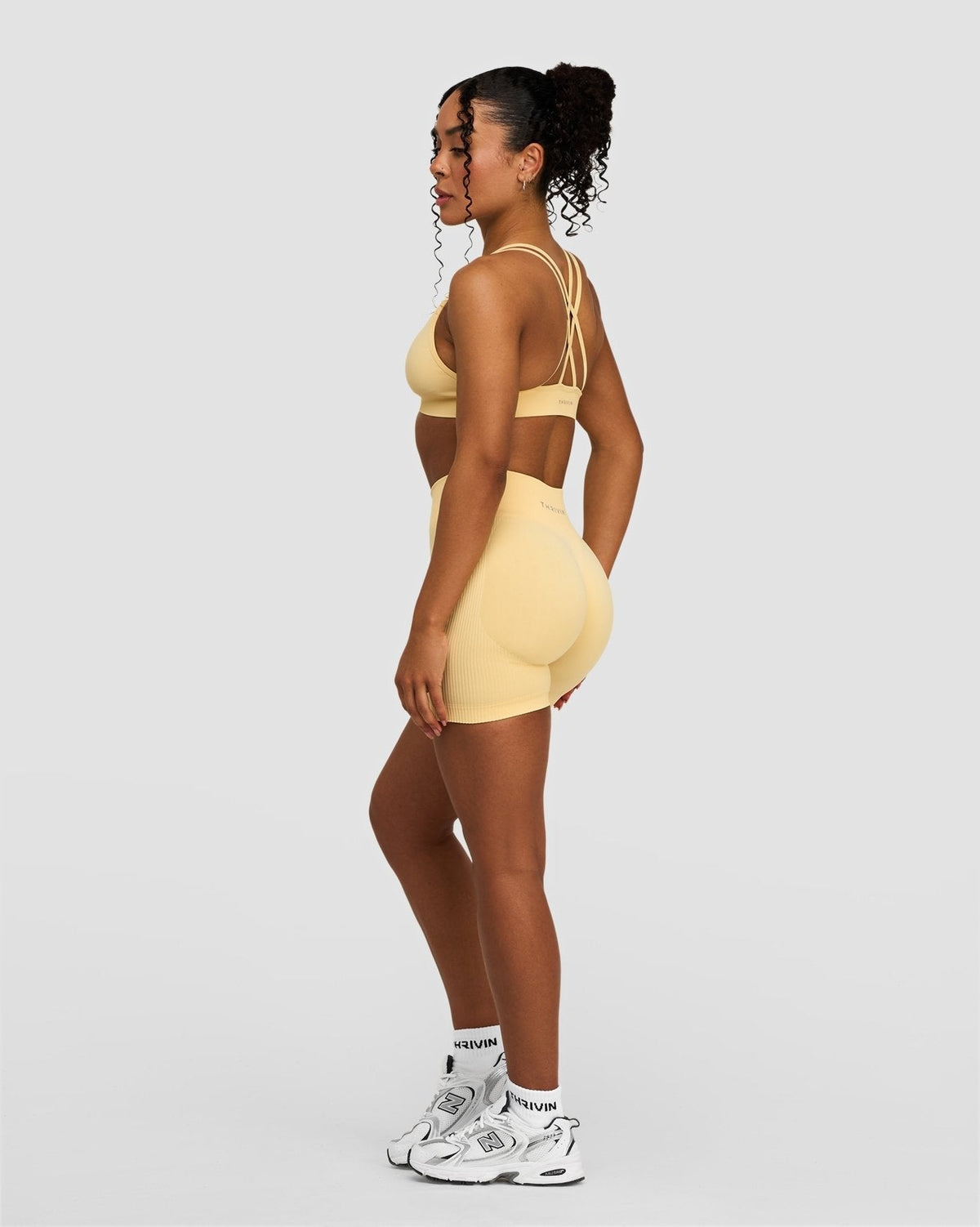 Elevate™ Sculpting Mid Waist Scrunch Shorts | Golden Butter