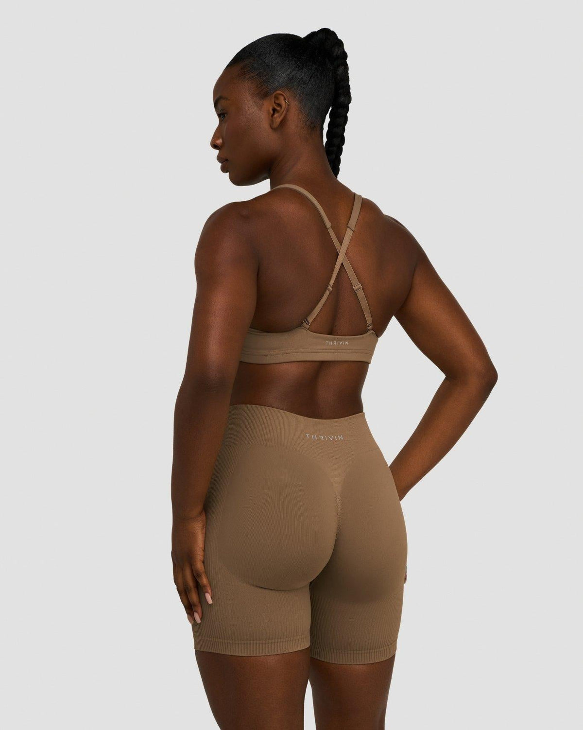 Elevate™ Sculpting Medium Impact Multiway Bra | Toffee
