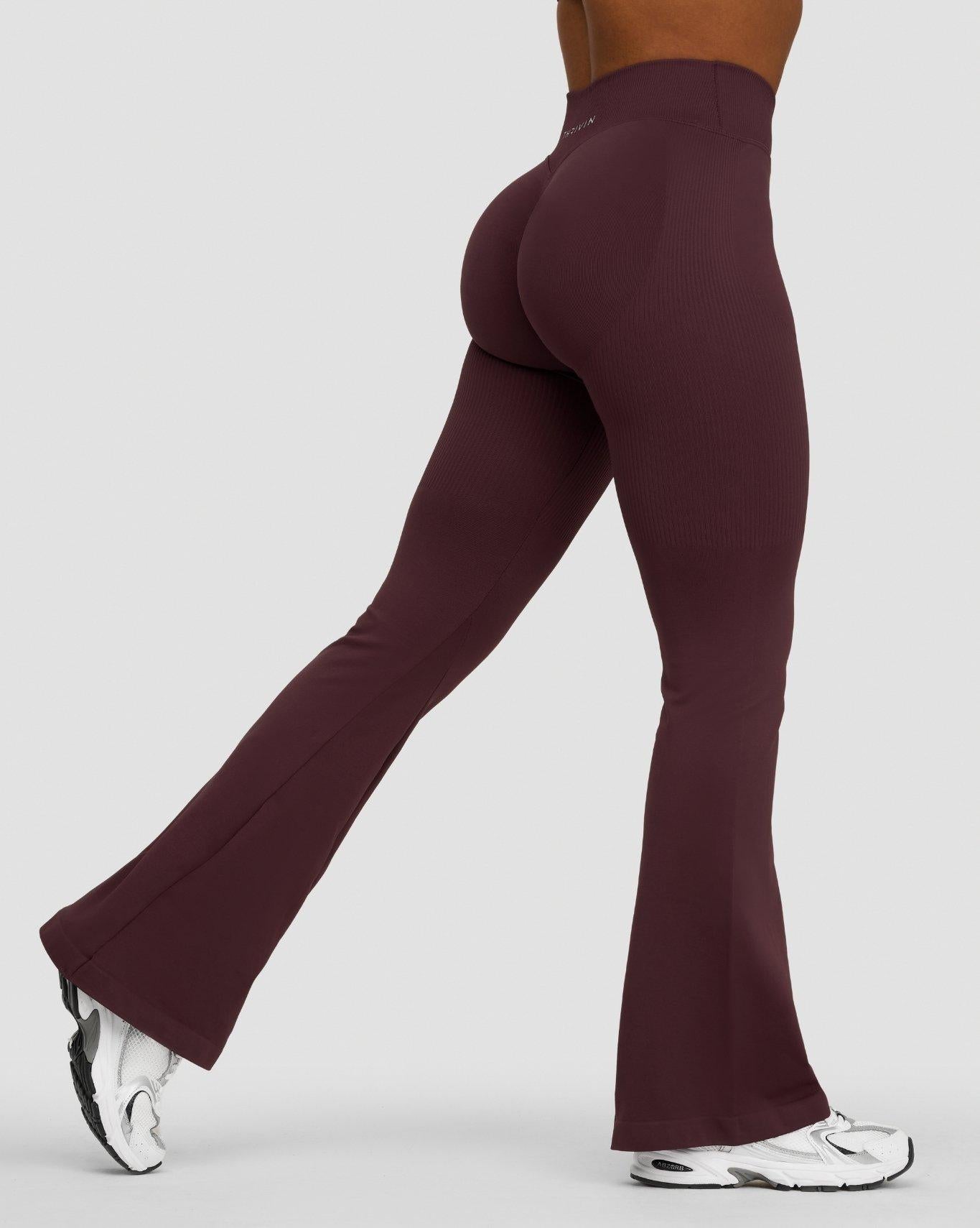 Elevate™ Sculpting Mid V-Waist Flare Leggings | Dark Mauve