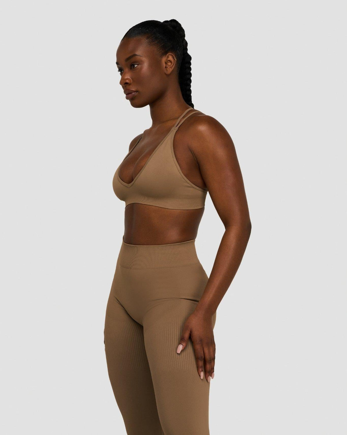 Elevate™ Sculpting Seamless High Apex Bra | Toffee