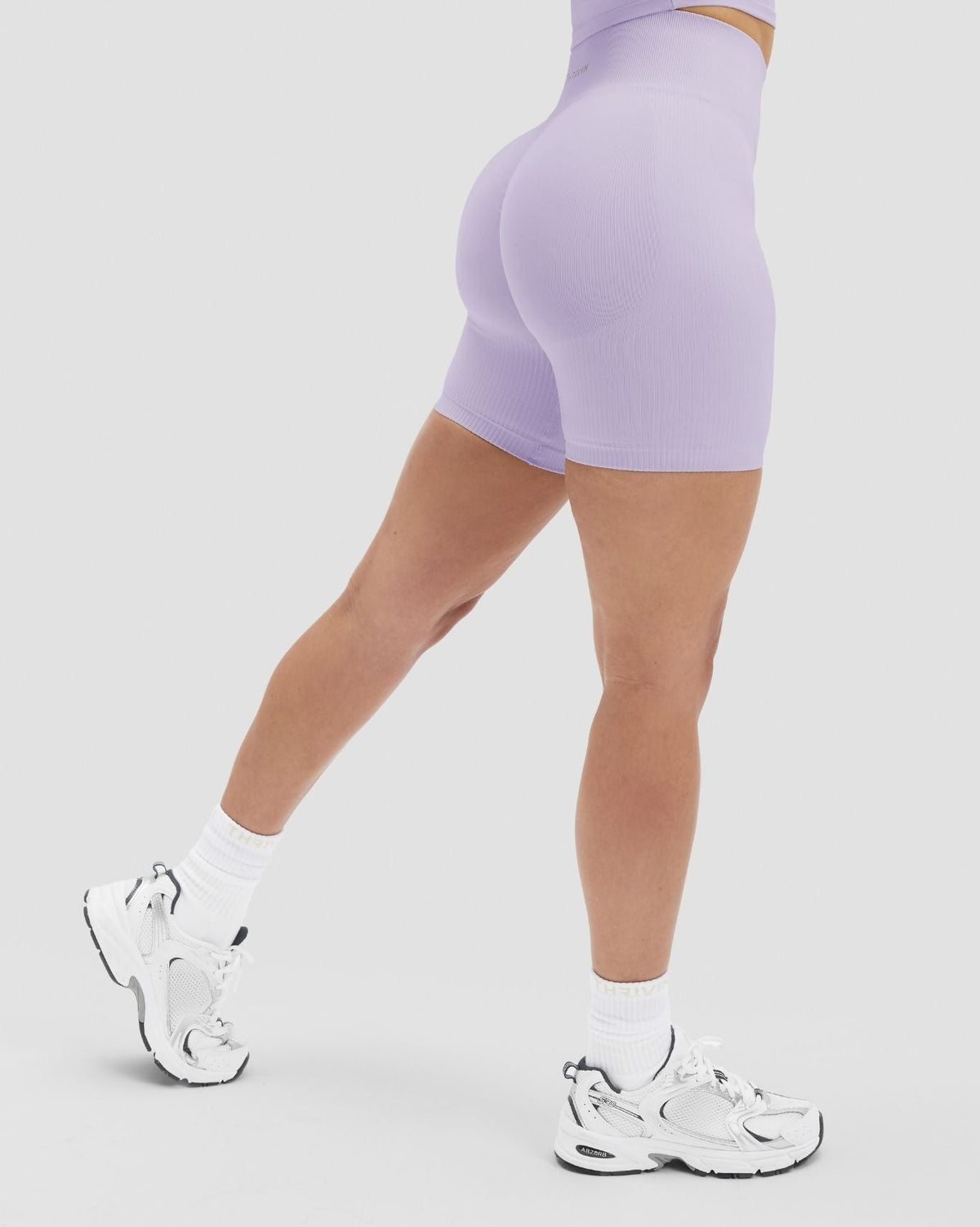 Elevate™ Sculpting High Waist Scrunch Shorts | Lilac
