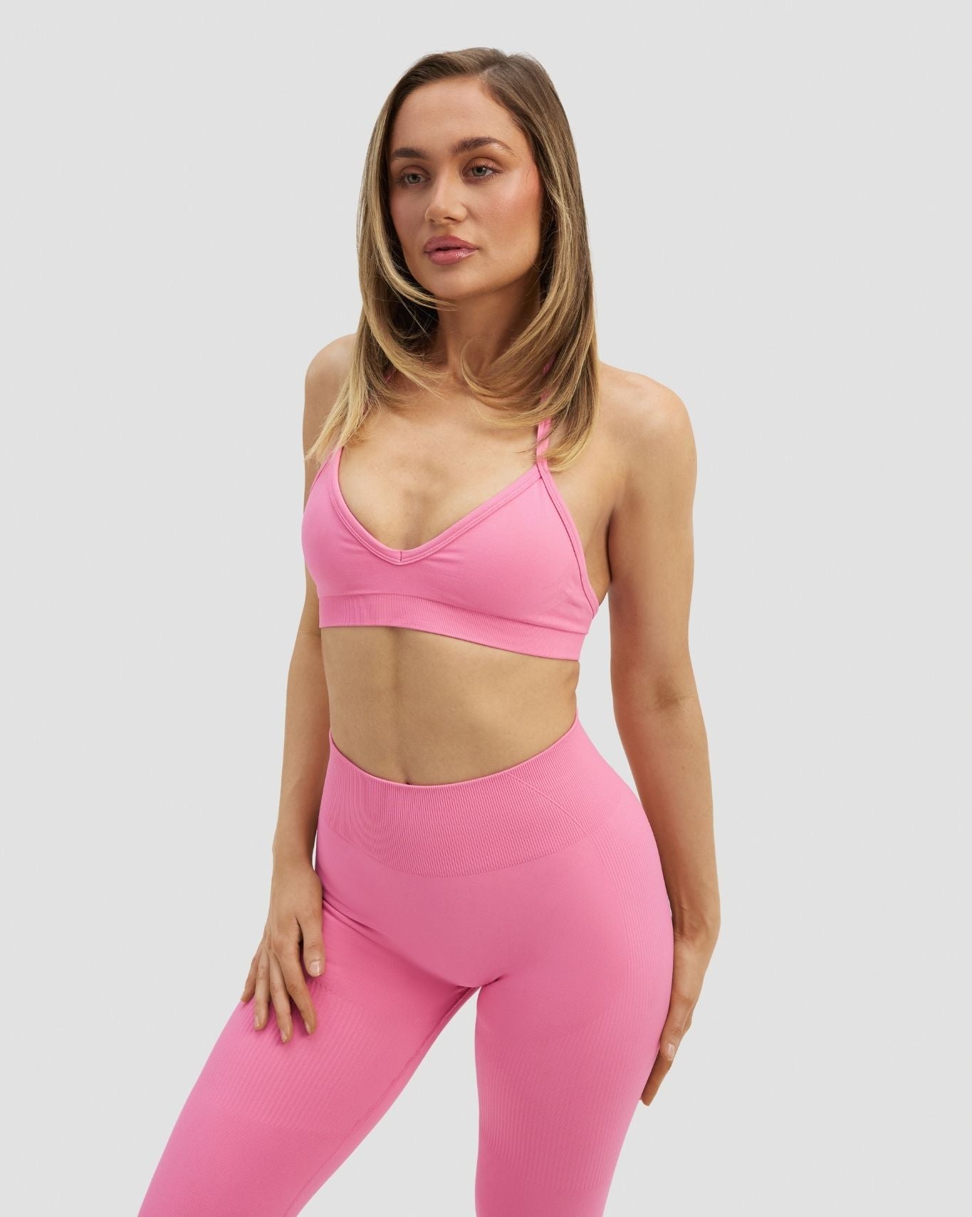Elevate™ Sculpting Seamless Adjustable Halter Bra | Bubble Pink