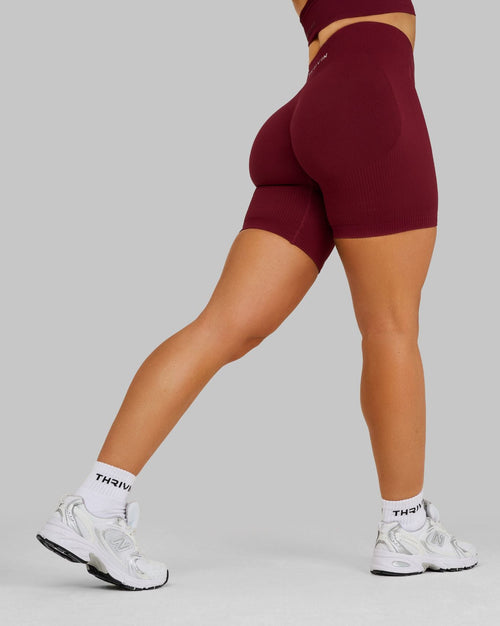 Elevate™ Sculpting Mid Waist Scrunch Shorts | Fine Wine