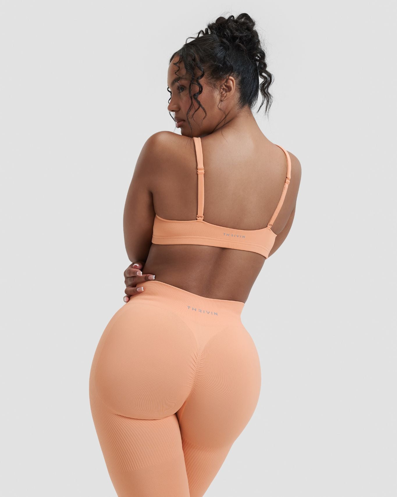 Elevate™ Sculpting Medium Impact Multiway Bra | Melon Ice