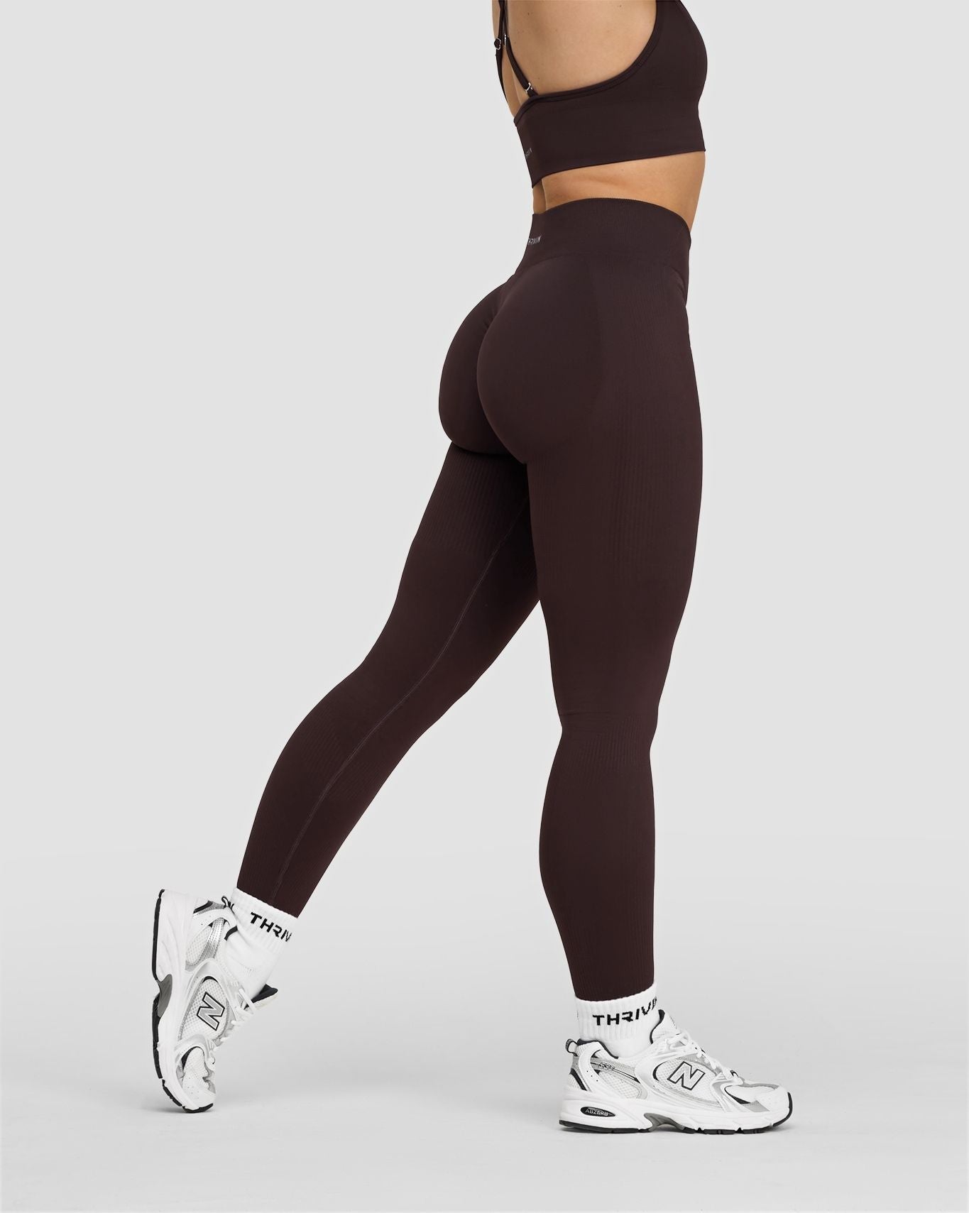 Elevate™ Sculpting Mid Waist Scrunch Leggings | Coffee