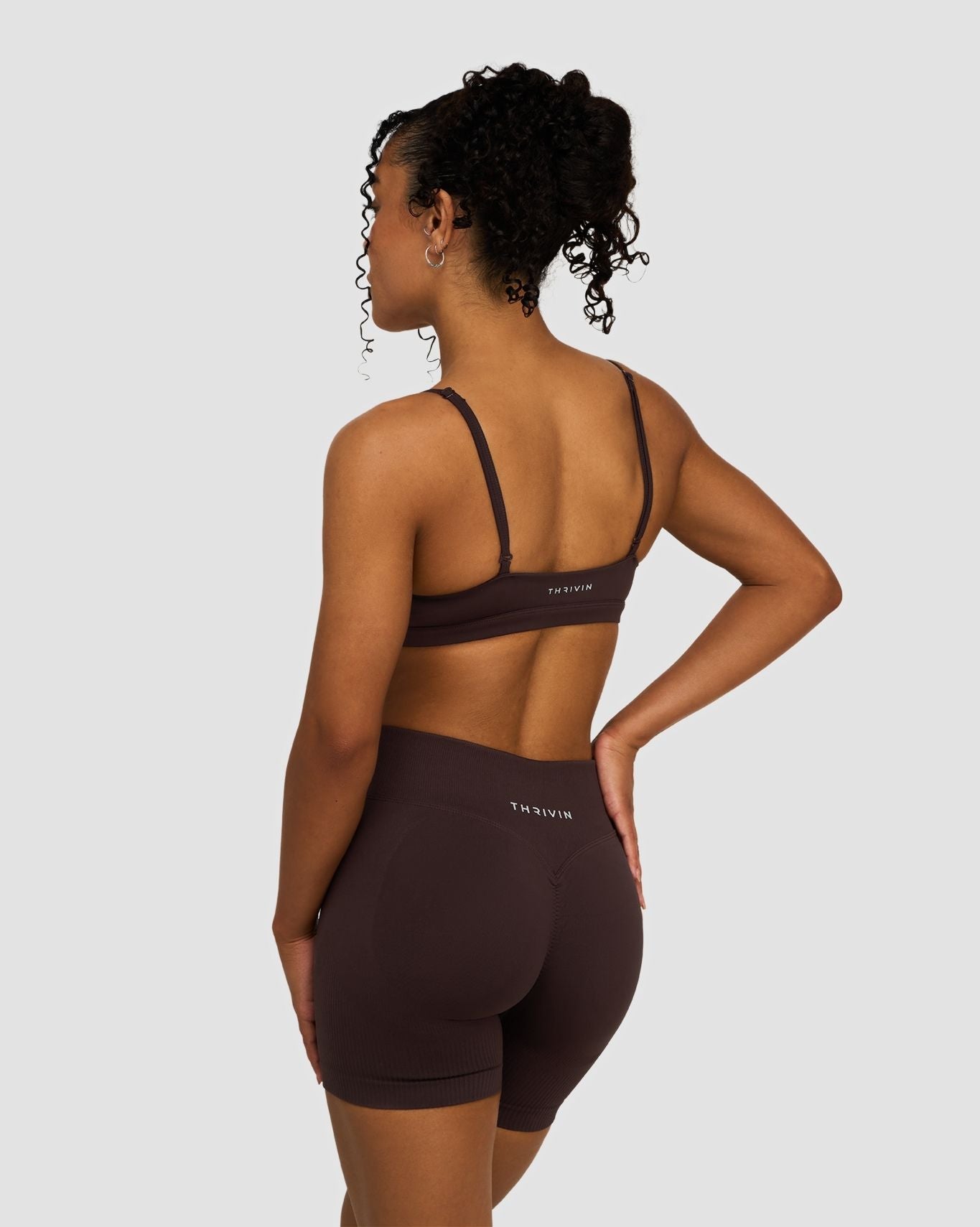 Elevate™ Sculpting Seamless Scoop Neck Bra | Coffee