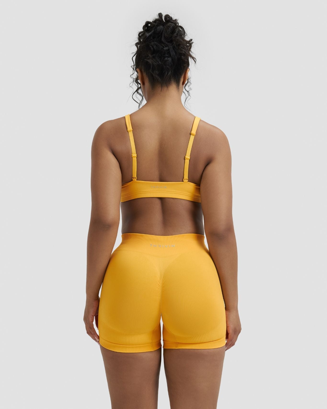 Elevate™ Sculpting Medium Impact Multiway Bra | Banana