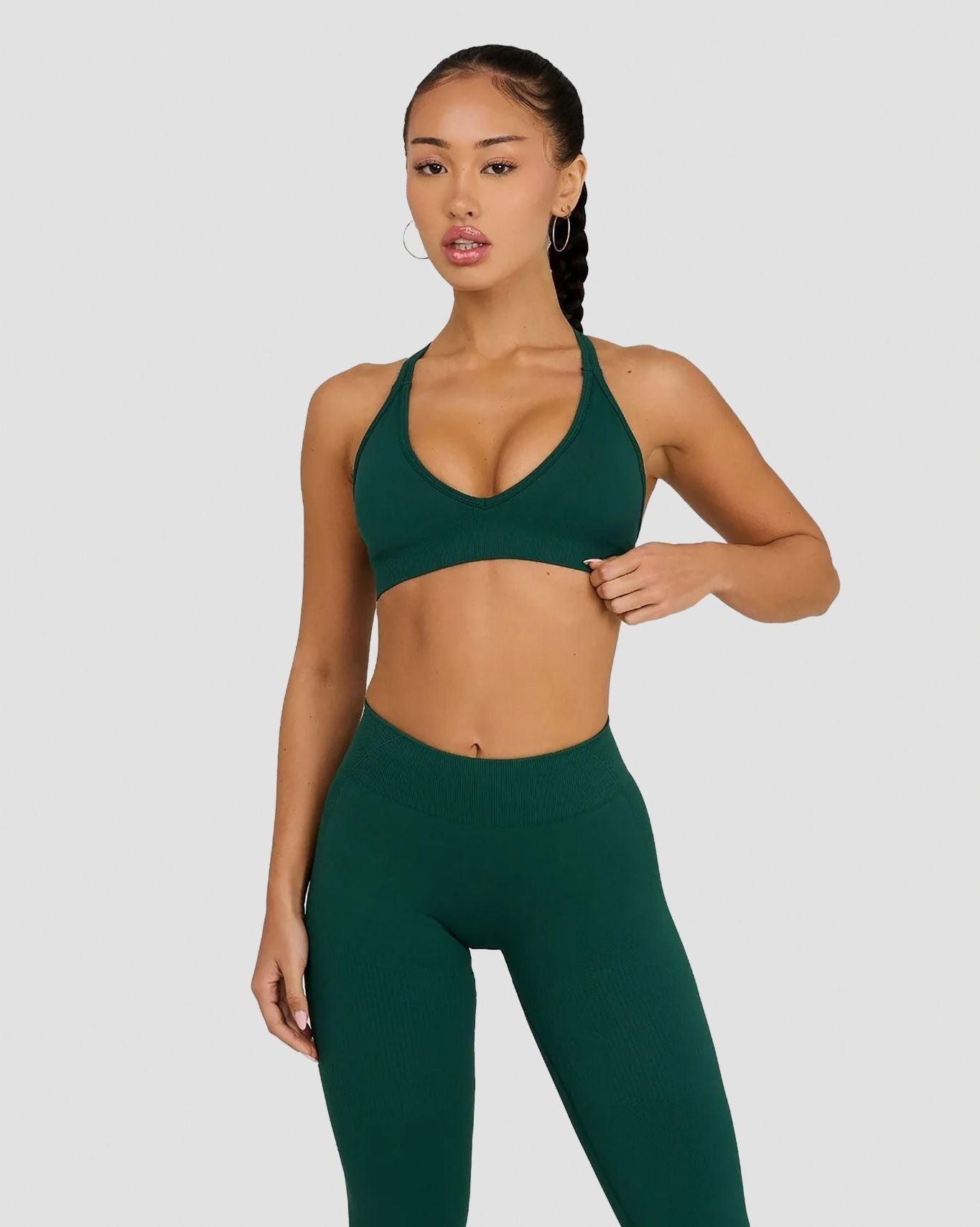 Elevate™ Sculpting Seamless High Apex Bra | Pine Green