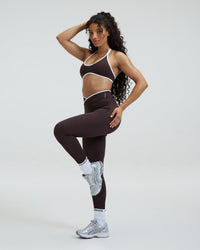 Elevate™ Outline V High Waist Leggings | Coffee