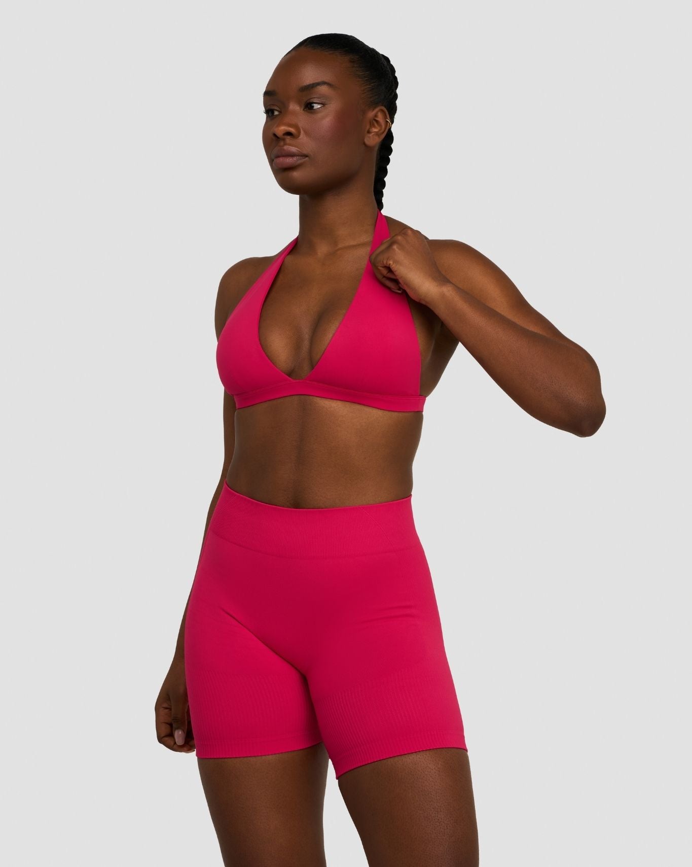Elevate™ Sculpting Seamless V-Neck Halter Bra | Strawberry