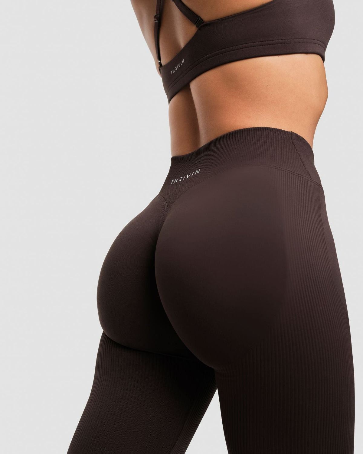 Elevate™ Sculpting Mid V-Waist Flare Leggings | Coffee