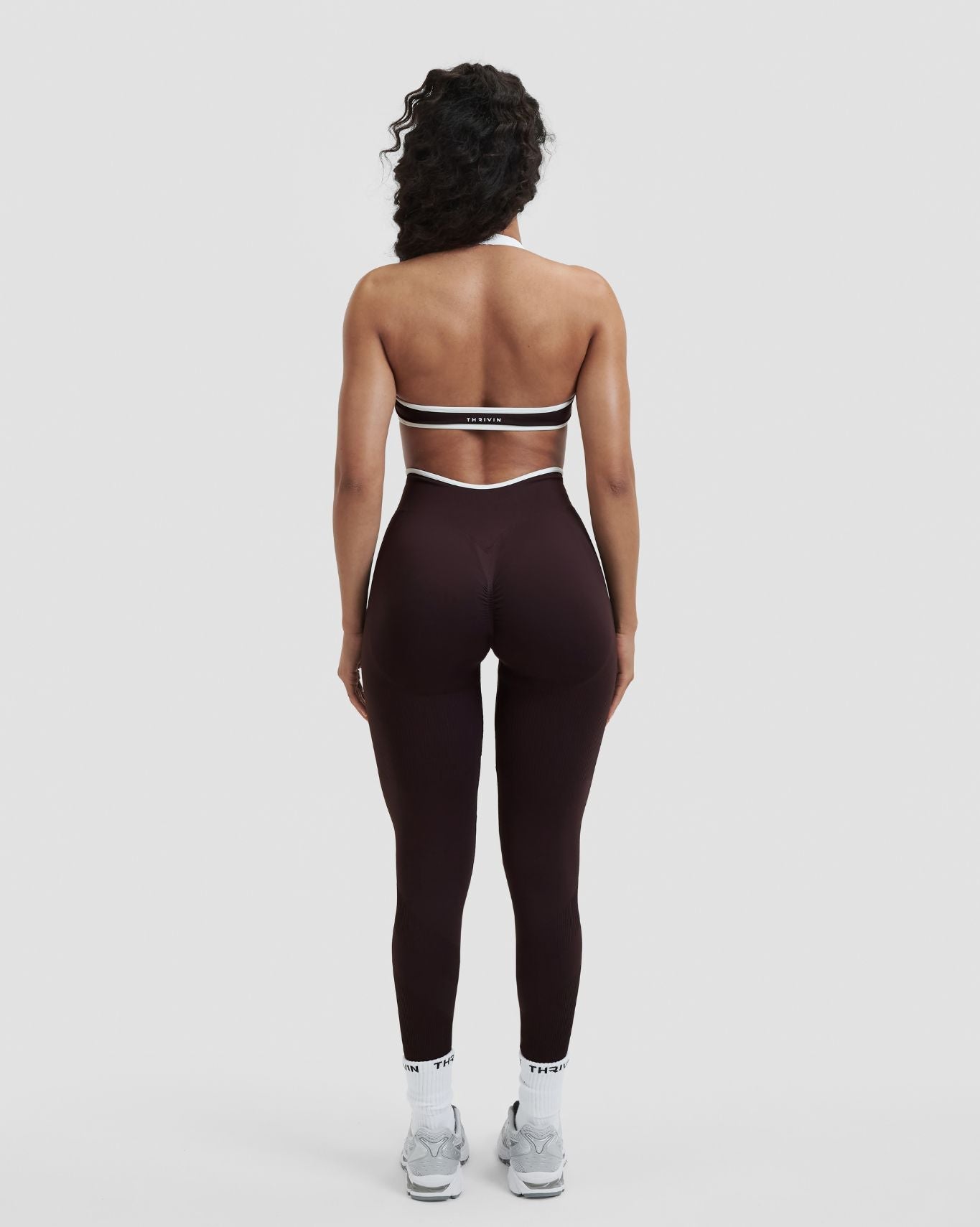 Elevate™ Outline V High Waist Leggings | Coffee