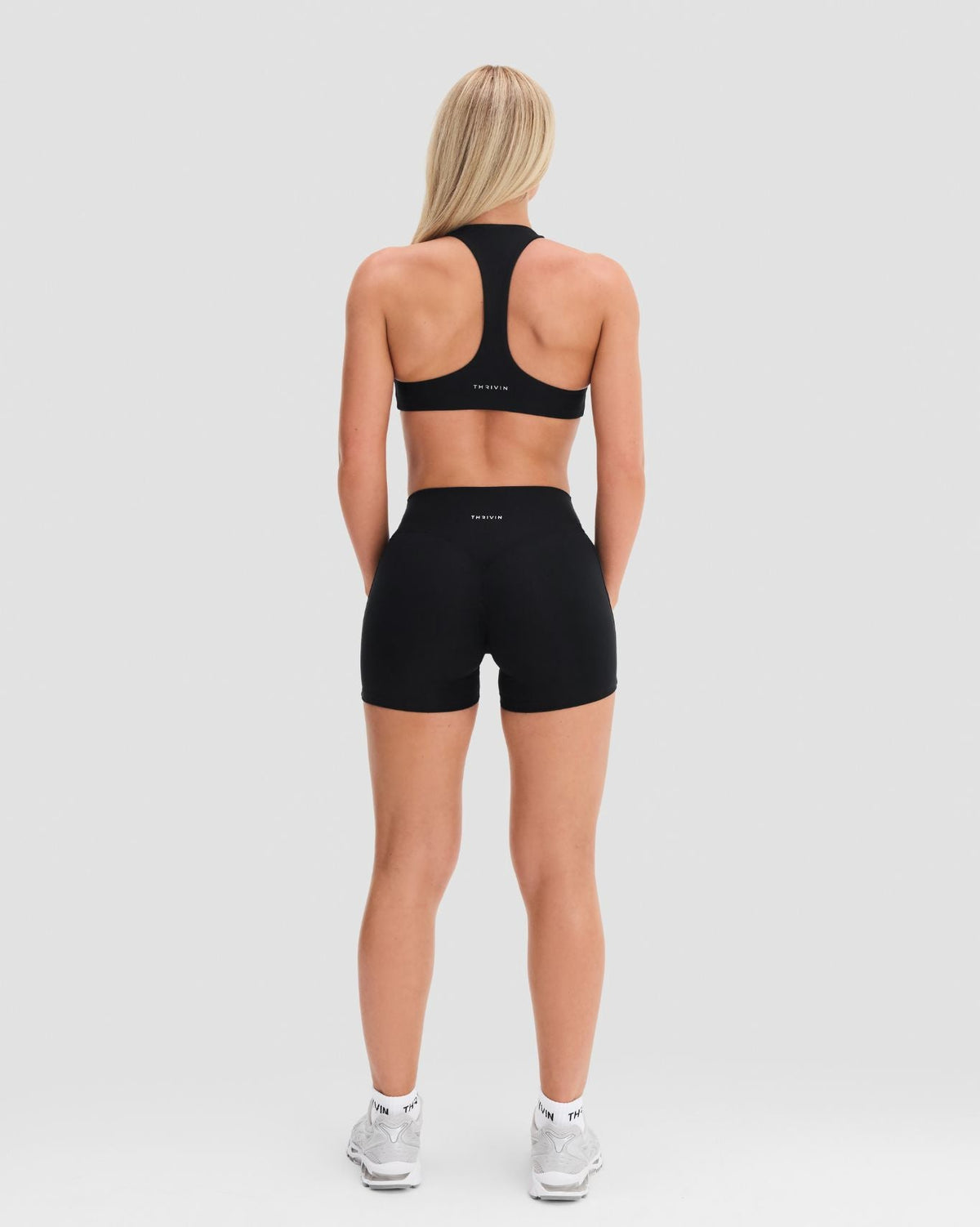 Essence Mid Waist 4" Stripe Short | Night Black