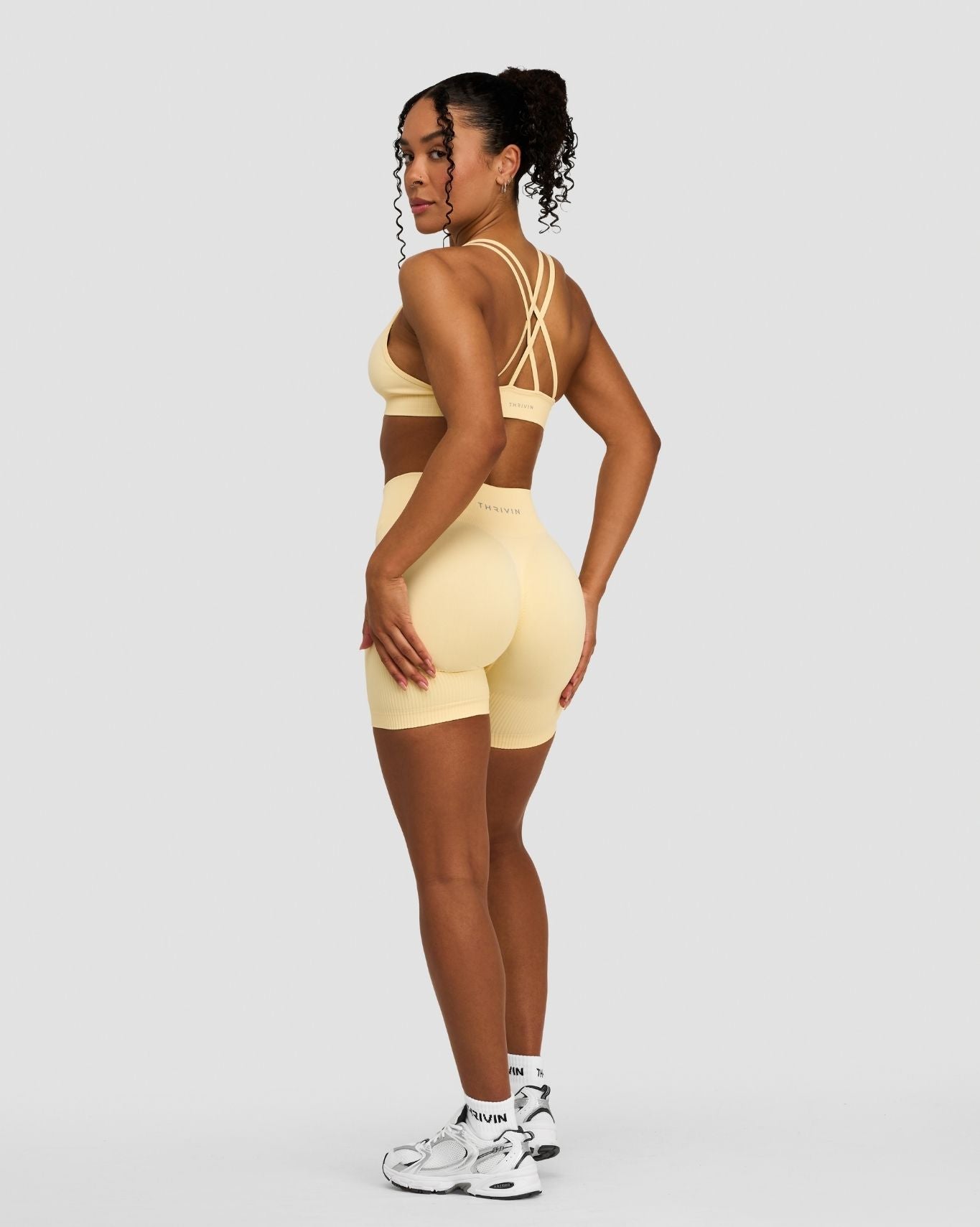 Elevate™ Sculpting Seamless High Apex Bra | Golden Butter