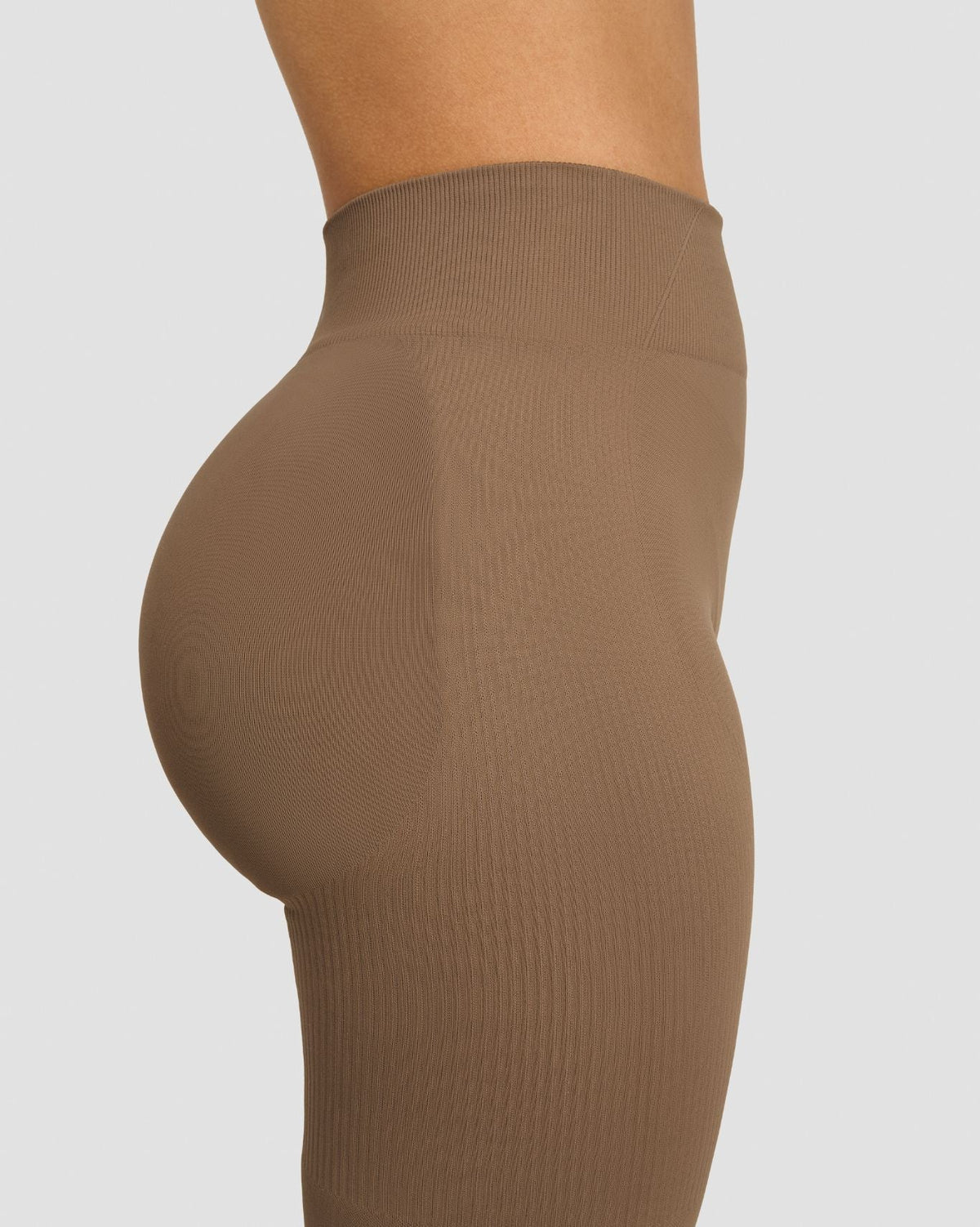Elevate™ Sculpting Mid Waist Scrunch Leggings | Toffee