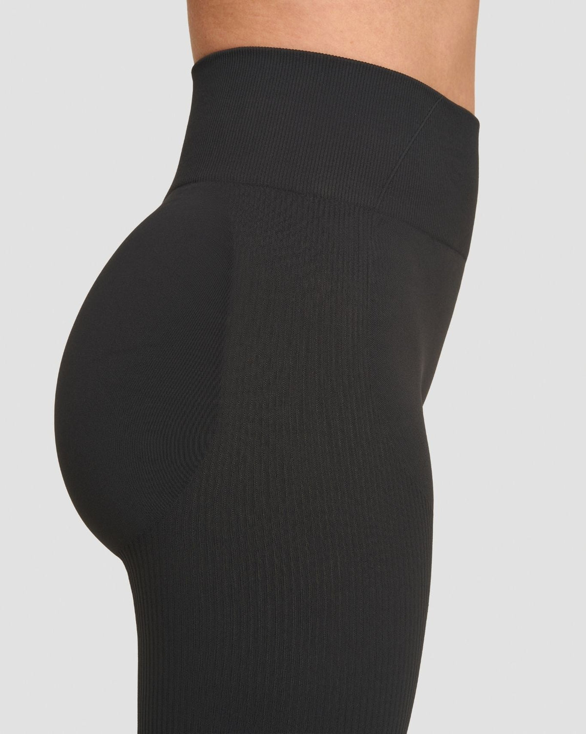 Elevate™ Sculpting High Waist Scrunch Leggings | Charcoal Grey