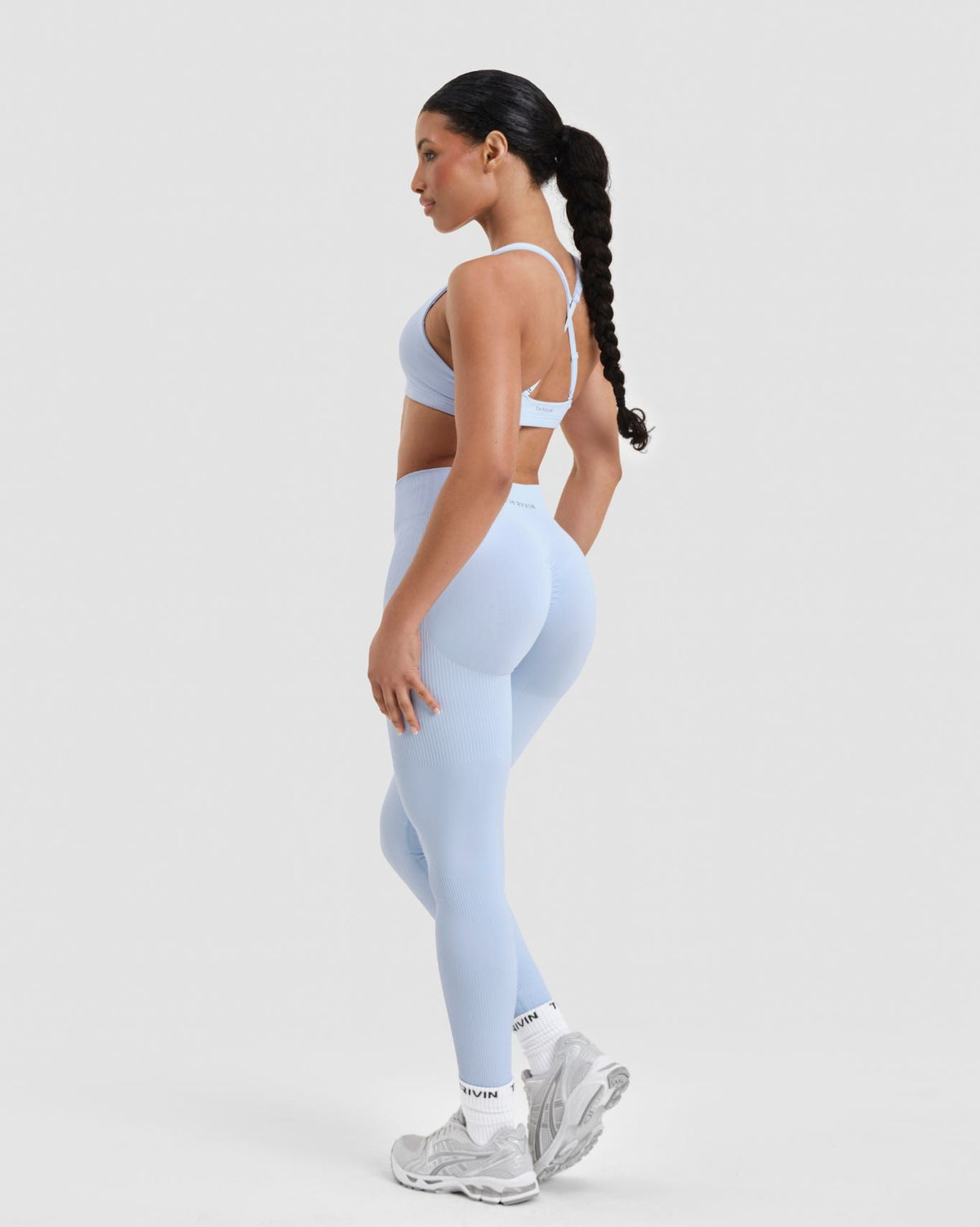 Elevate™ Sculpting Mid Waist Scrunch Leggings | Ice Blue