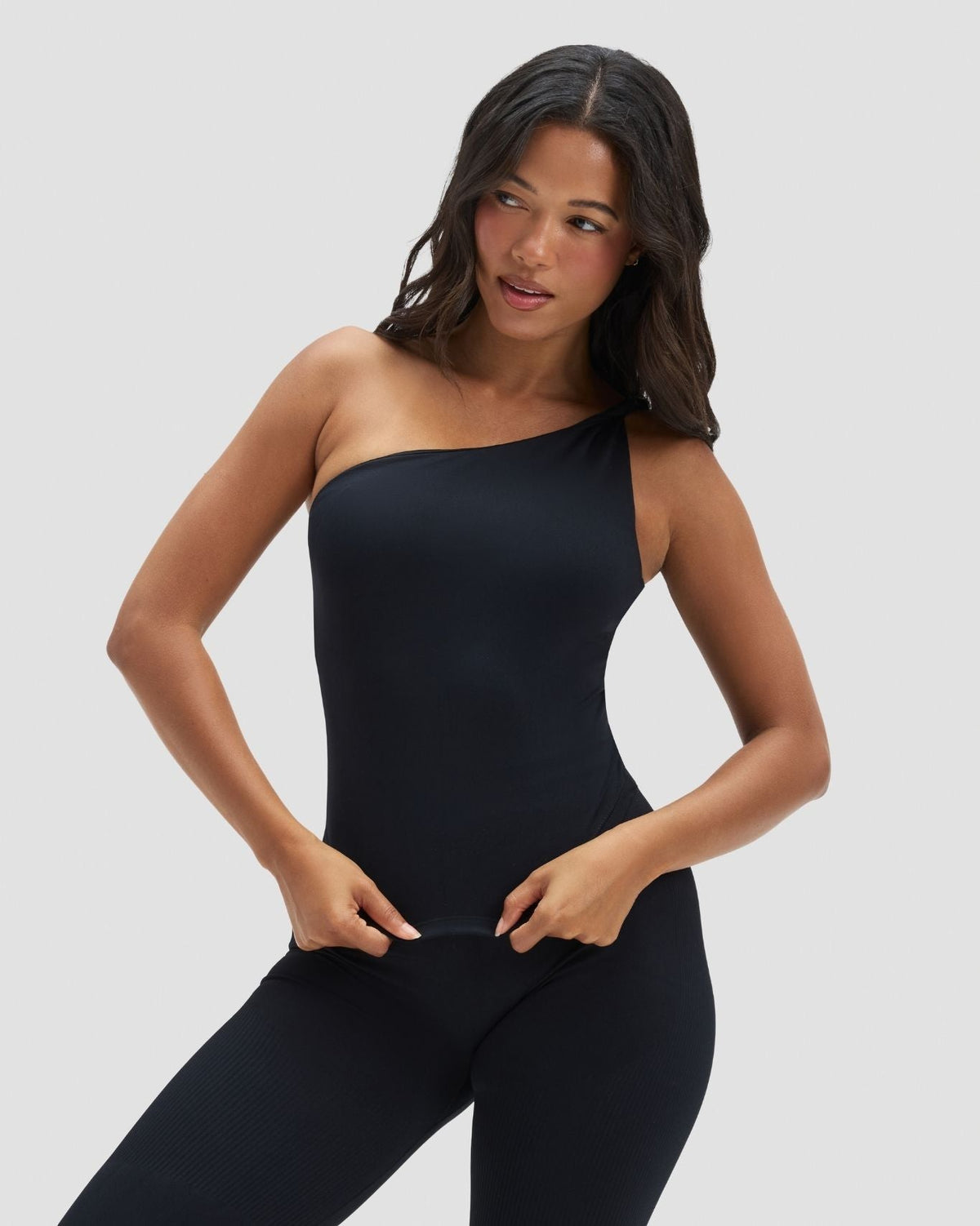 Elevate™ Sculpting Asymmetric Twist Top | Night Black