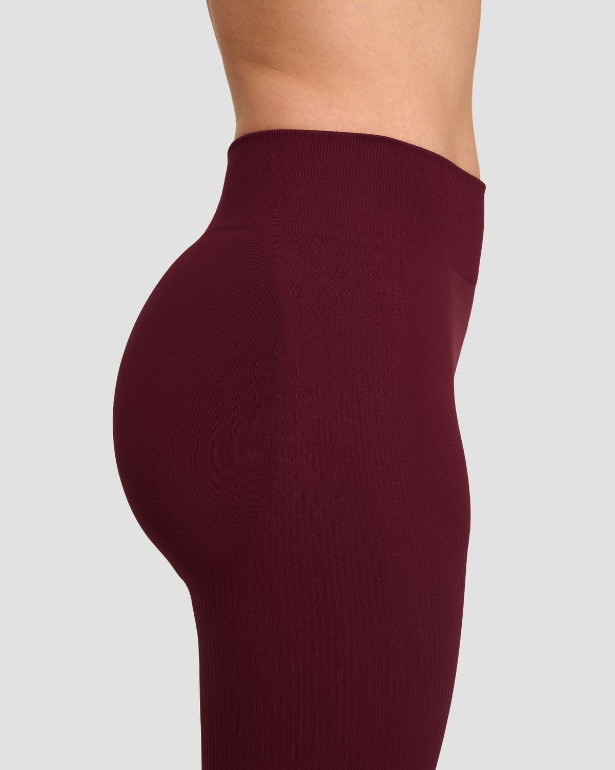 Elevate™ Sculpting Mid Waist Scrunch Leggings | Merlot