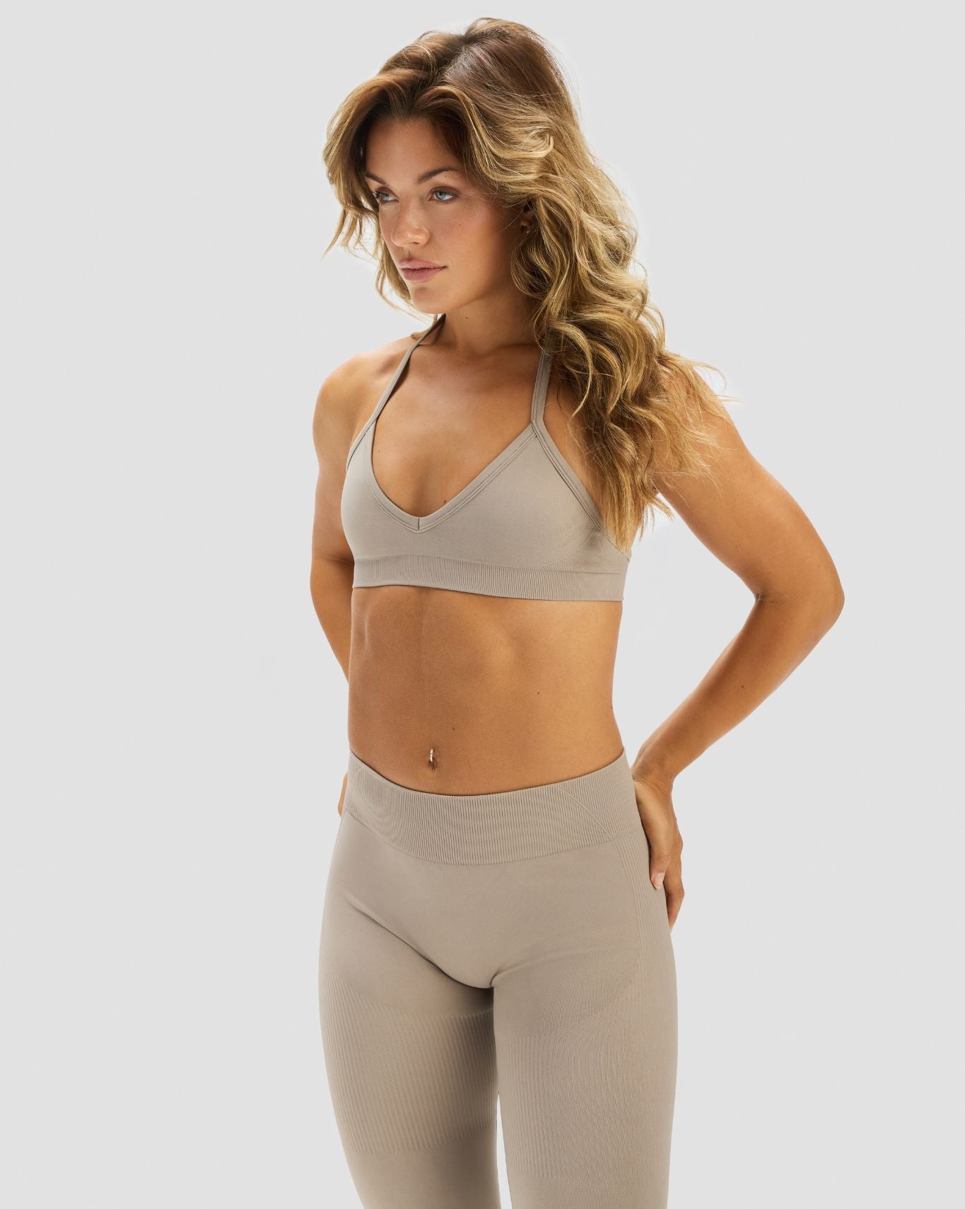 Elevate™ Sculpting Seamless Adjustable Halter Bra | Latte