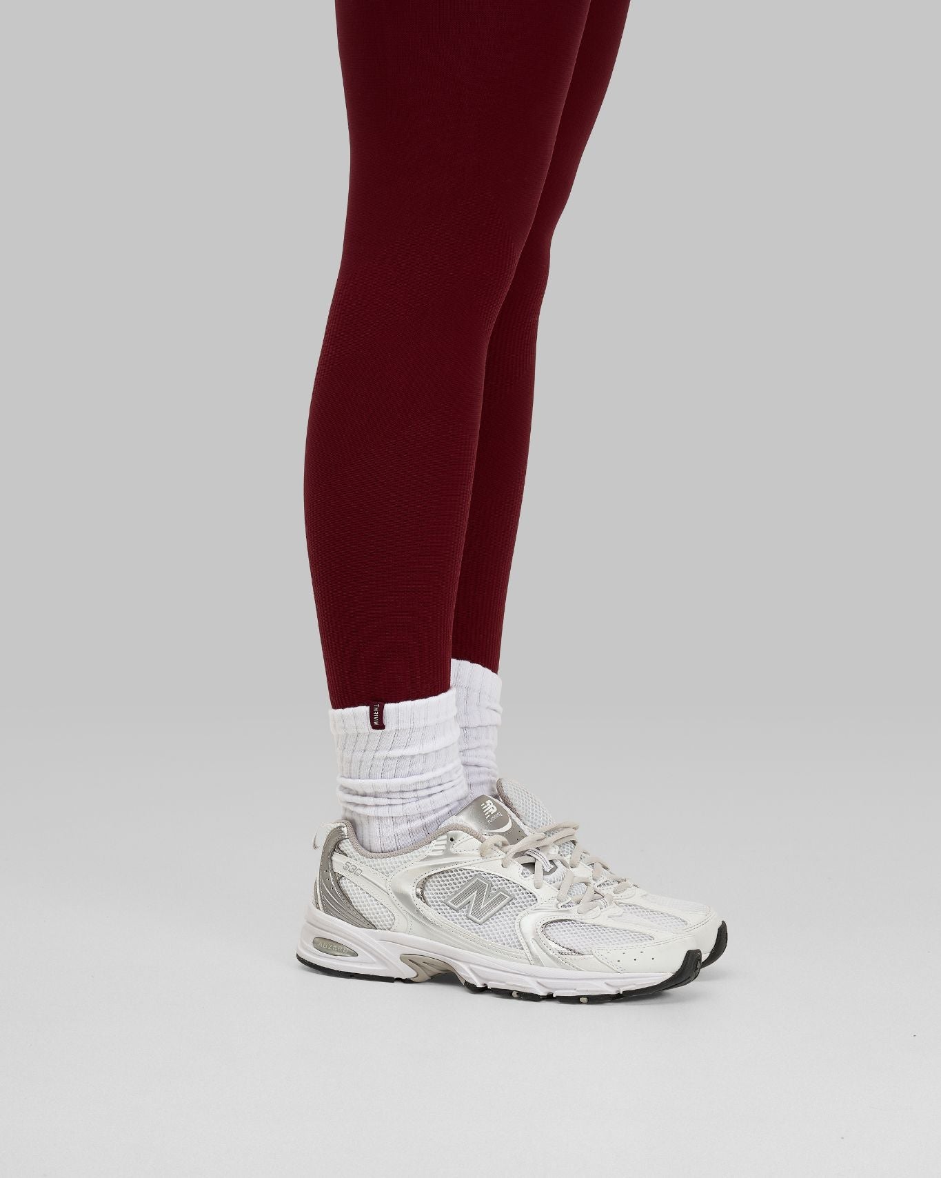 THRIVIN Ruffle Socks Long | White