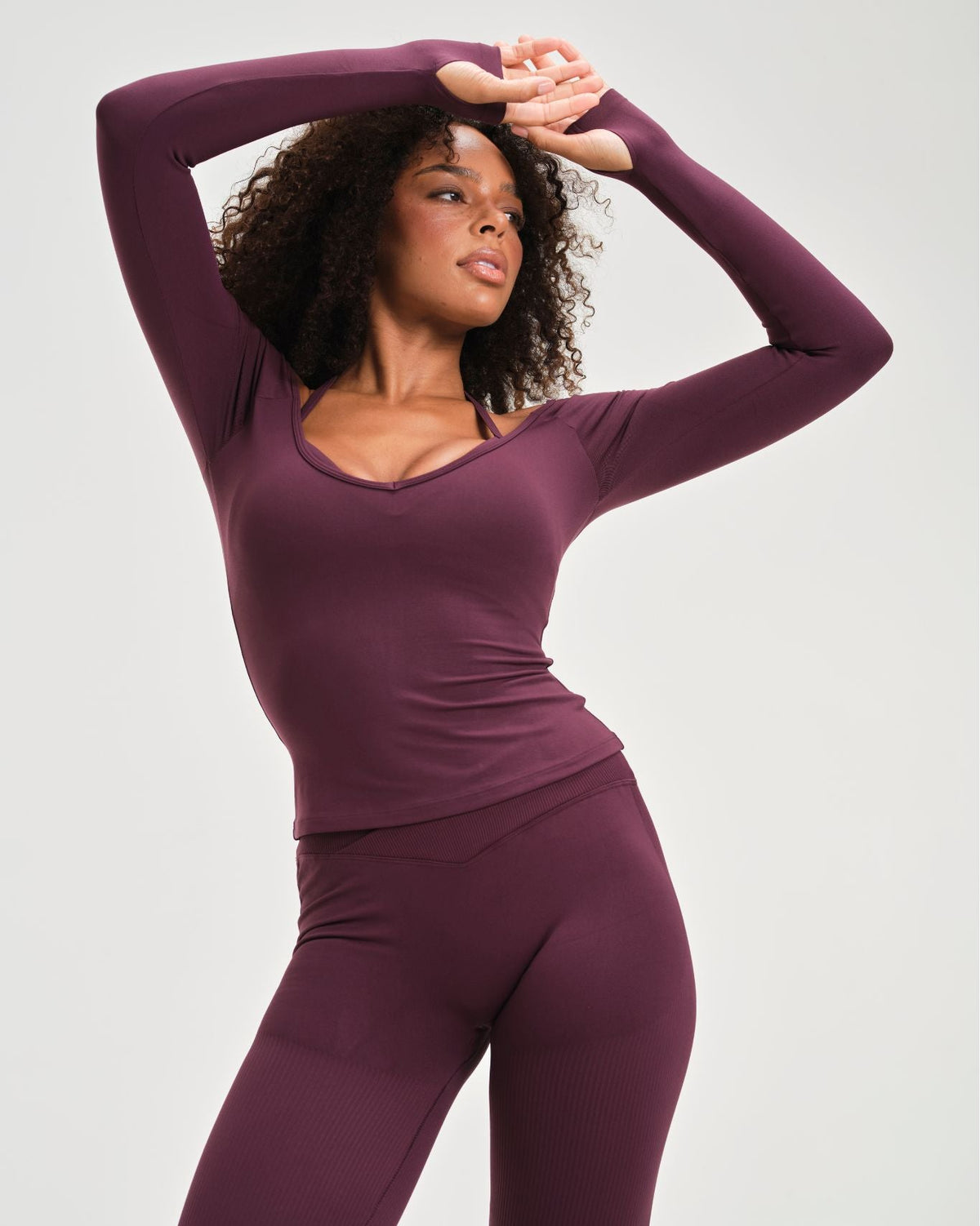Elevate™ Sculpting Seamless V-Neck Top | Winter Plum