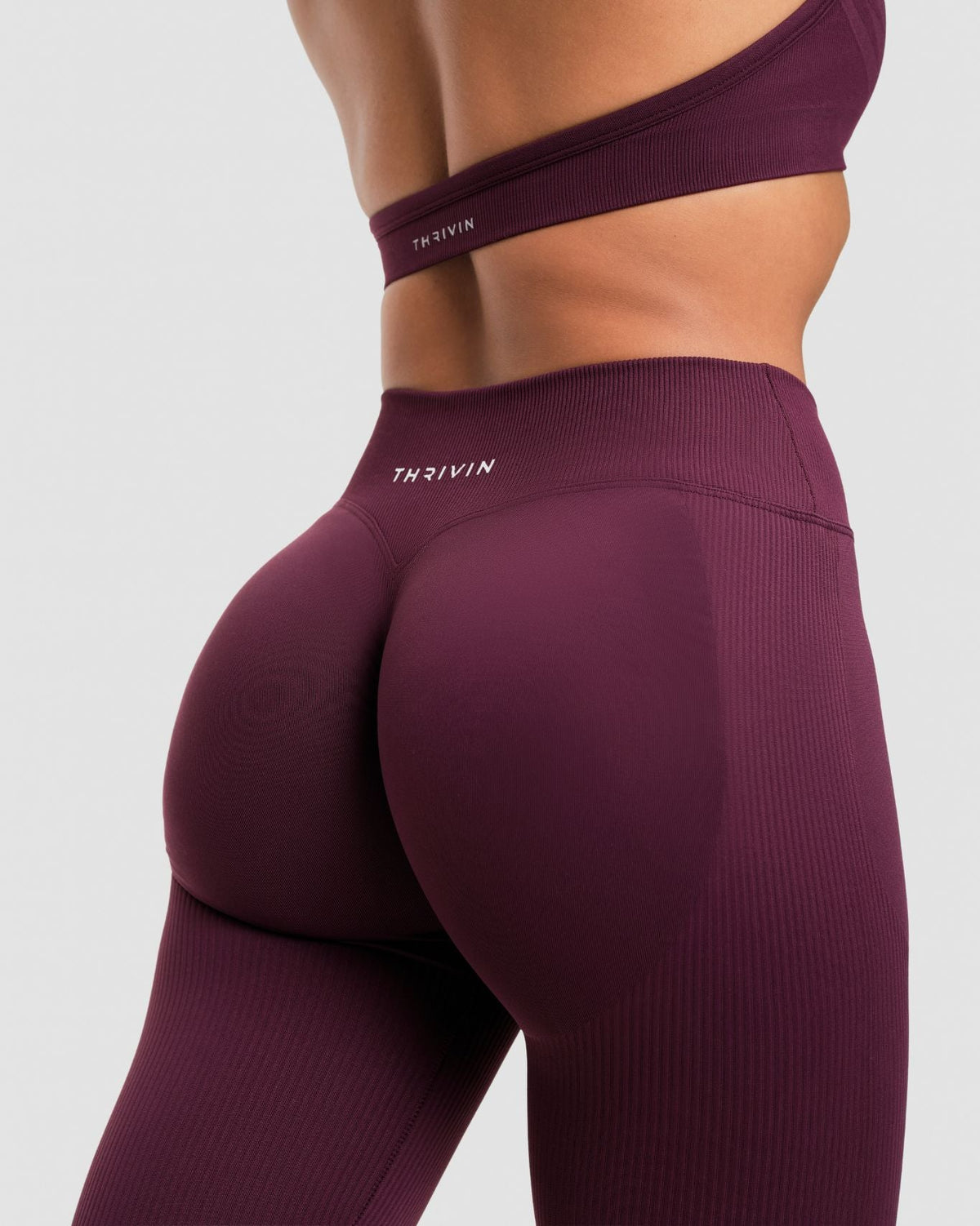 Elevate™ Sculpting Mid V-Waist Flare Leggings | Winter Plum