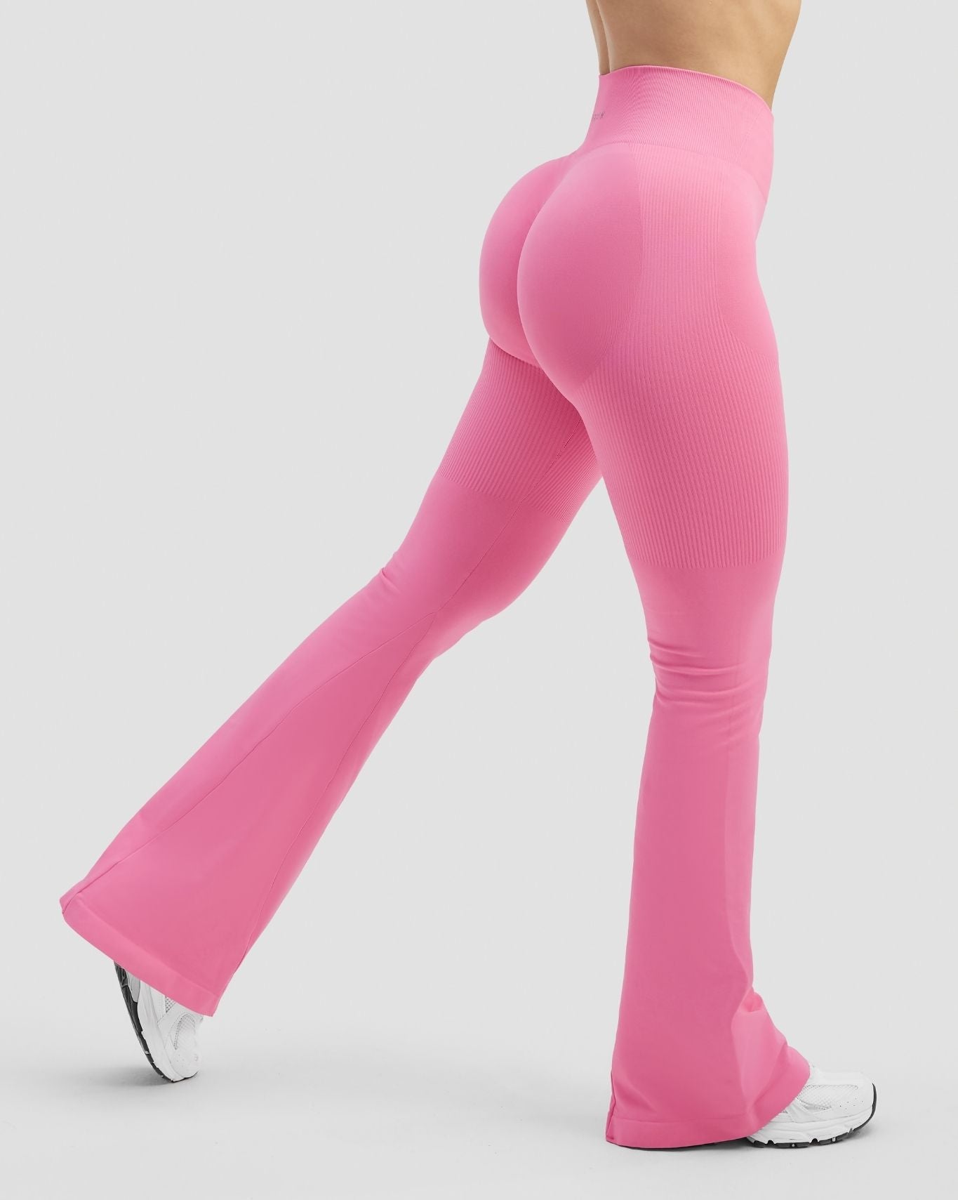 Elevate™ Sculpting High Waist Flare Leggings | Bubble Pink