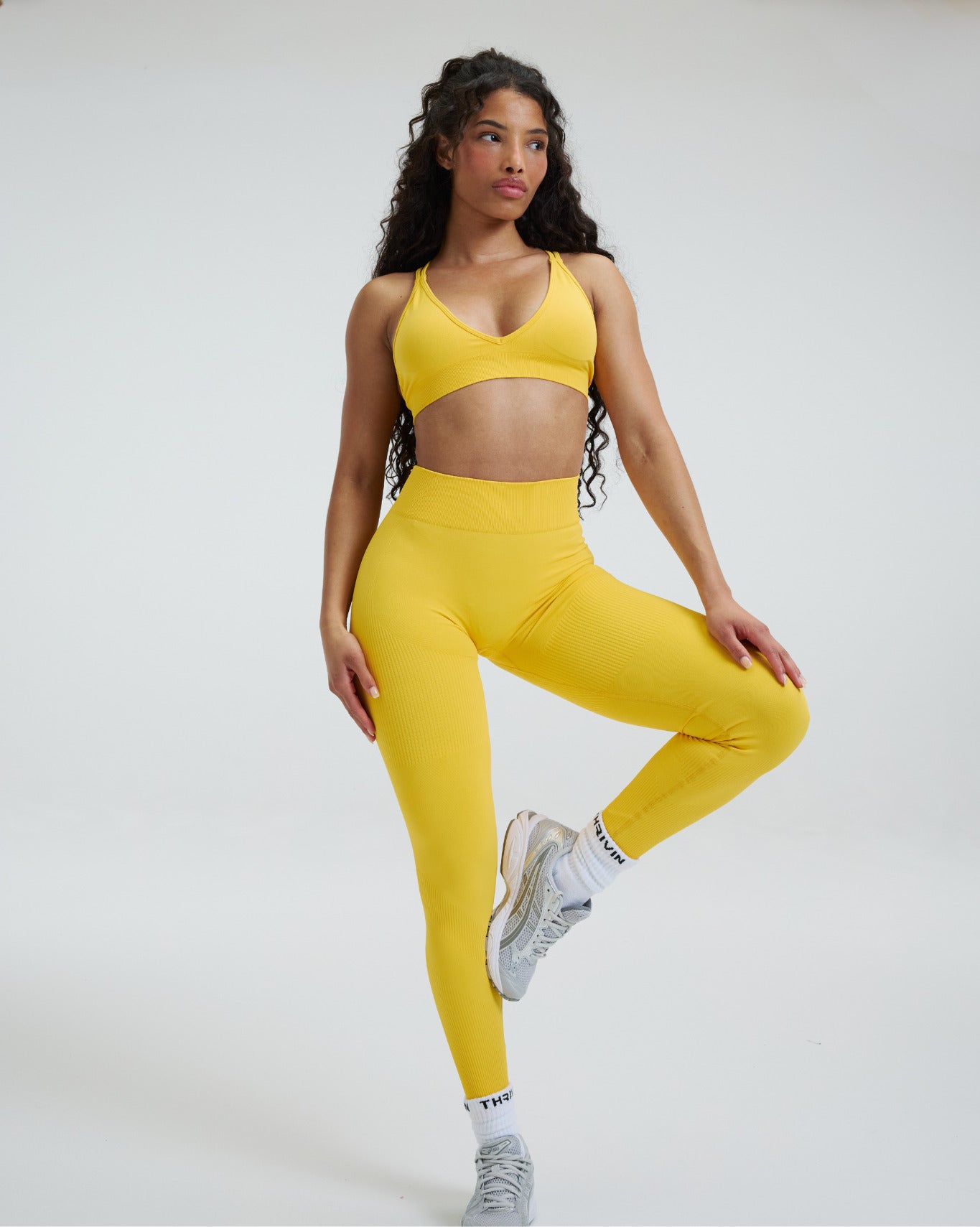 Elevate™ Sculpting Mid Waist Scrunch Leggings | Banana